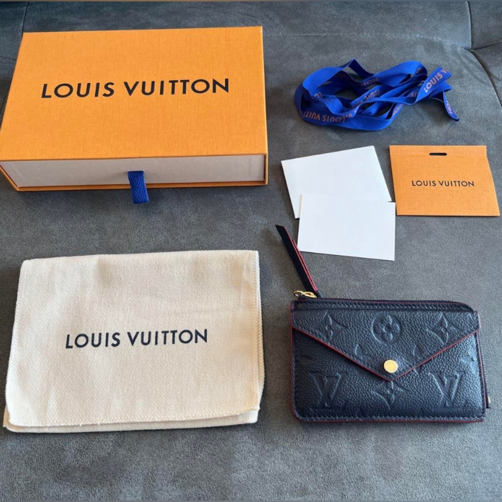 Louis Vuitton Monogram Card Holder Recto Verso
